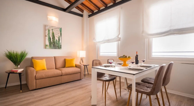 Magic Florence Apartments, Забронировать Апартаменты/квартира Уффици Флоренция, рядом с Дом Буонаротти