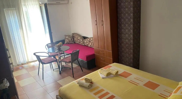 Студия Apartments Buba