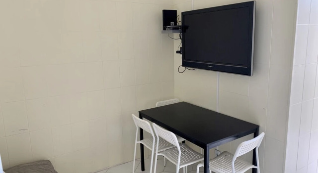 Lovely 2-bed Apartment in Lisbon Center, Book Lejlighed Beato 