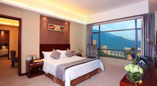 Suite Ramada Longyan
