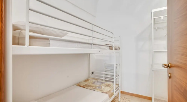 Апартаменты Tiny House 21 Bright Aparment