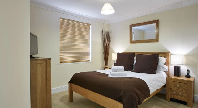 Gowring House Apartments by Esa Bracknell, Varaa Huoneisto Asunnot kohteessa Merseyside, Huoneisto