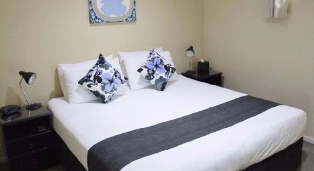 Abbella Lodge Motel, Забронировать Мотель Папани 
