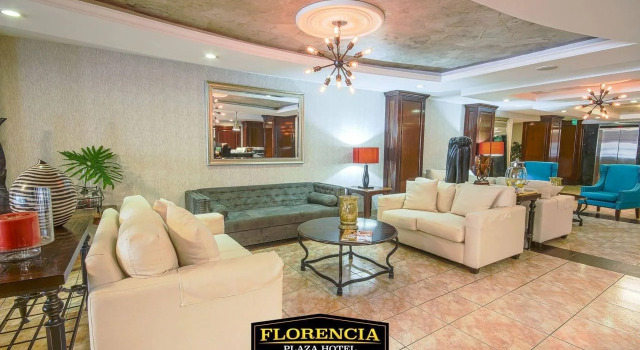 Florencia Plaza, Book Hotel Hoteller i Francisco Morazan med parkering, Parkering