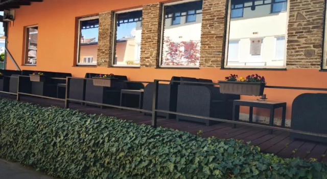 Hotel Goldene Krone, Book Hotel  