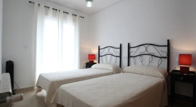Flor De Liss, Book Hotel Roldan Murcia