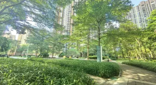 le you suo ju min su, Rezervovat Hotel Hotely v Guangdong s bazénem, Bazén