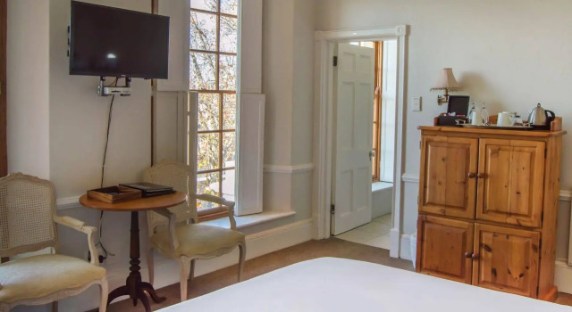 De Waterkant Cottages, Забронировать Отель Отели Кейптауна 3 звезды, рядом с MyCiTi Station Adderley Street, 3*