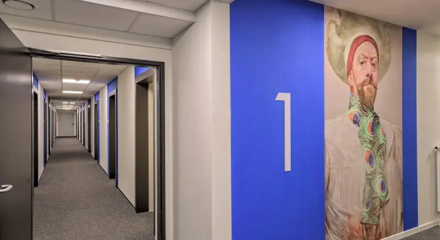 Easy One, Boek Hostel Hotels in Klein-Polen met parkeren, Parkeren
