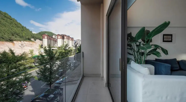 Семейный номер Standard Дуплекс с балконом и с видом на окрестности Leli Villa Designer - Vacation Homestay