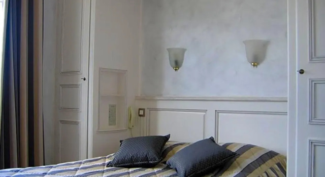 INTER-HOTEL du Commerce, Book Hotel Vaiges 