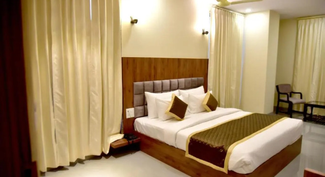 Люкс Hotel Aarna