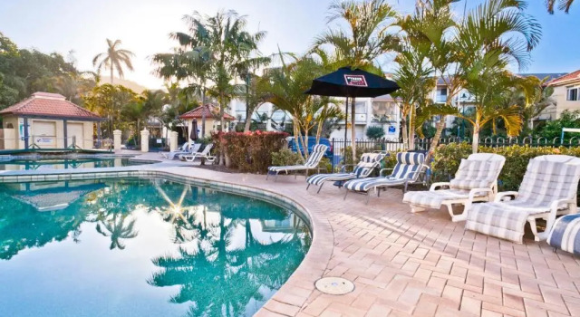 Коттедж Aqualuna Beach Resort - Unit 25