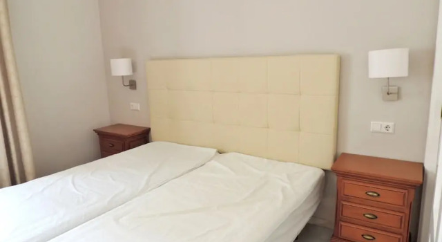 Ground floor apartment in Jardines, Забронировать Апартаменты/квартира Отели Марбелья с парковкой, рядом с Casino Marbella, Парковка