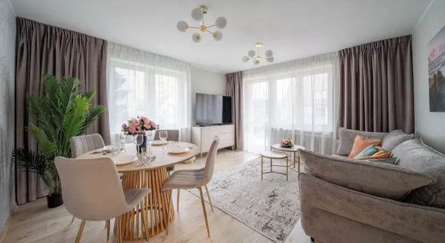 Apartamenty Sun & Snow Emilii Plater, Забронировать Апартаменты/квартира Гданьск Поморское воеводство, рядом с Пирс Бжесно