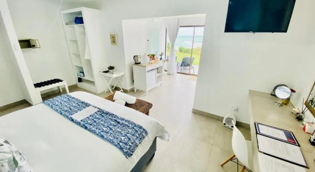 Mykonos Luxury Beachfront Accommodation, Забронировать Гостевой дом Гостевые дома Сент-Френсис-Бей, рядом с Пляж St. Francis Bay, Гостевой дом
