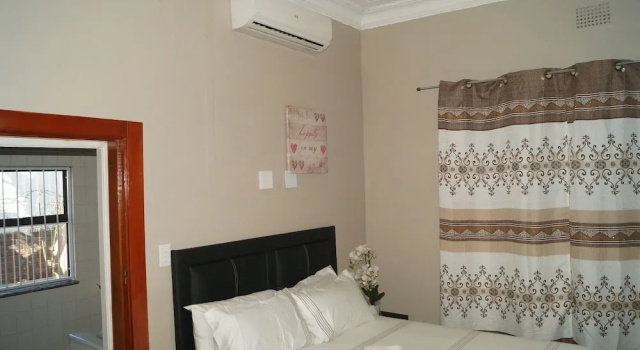 Номер Standard Miraton Eastgate Suites