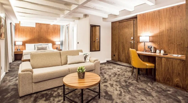 Люкс Nomad Luxury Suites