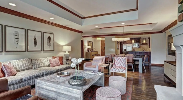 Ritz 3Br Mtn View RRR407, Забронировать Апартаменты/квартира Отели Вейл с парковкой, Парковка