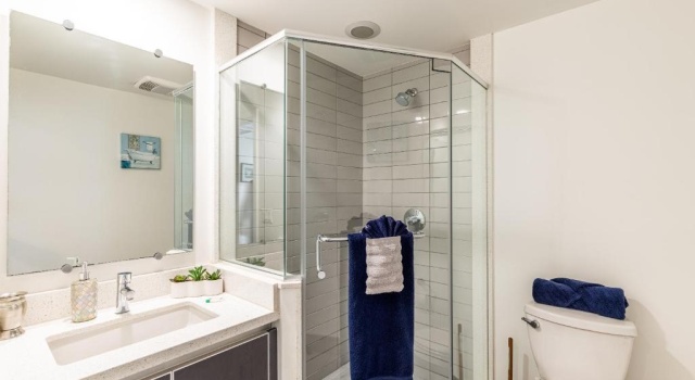 Апартаменты Heaven On Hollywood Boulevard Furnished Apartments