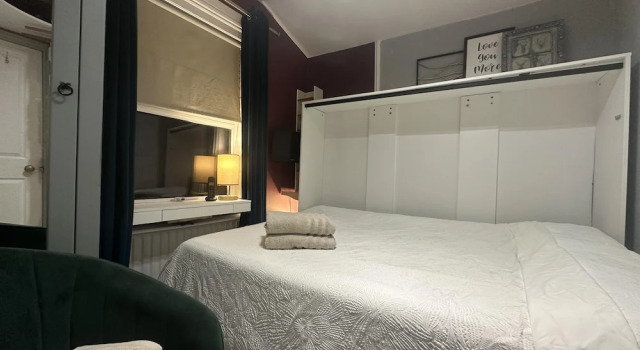 House - Sleeps 4 - Garden - Pets Ok - Parking, Забронировать Отель Бизнес-отели Англии, 4* 5*