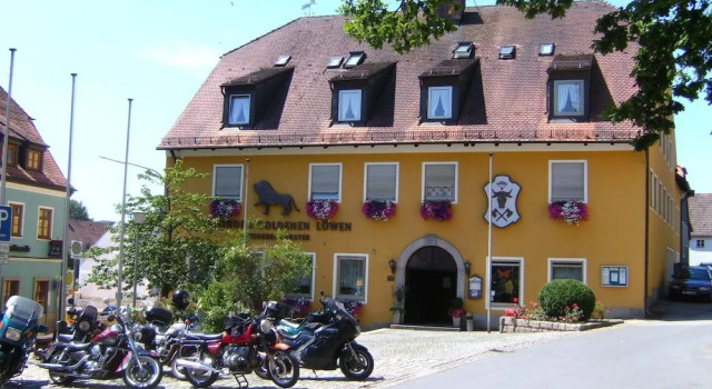 Zum Goldenen Löwen, Book Hotel Moosbach Upper Palatinate Forest