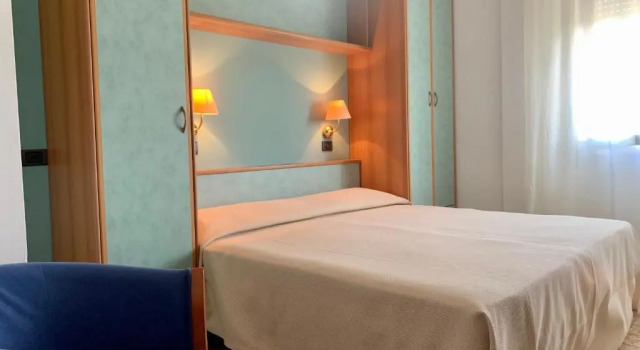 Двухместный номер Standard Residence & Suites