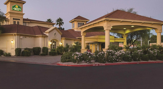 Двухместный номер Deluxe La Quinta Inn & Suites by Wyndham Phoenix Scottsdale