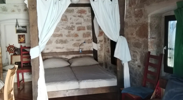 Апартаменты Deluxe с балконом Voltera Apartments in Betina Old Town, with Parking Nearby