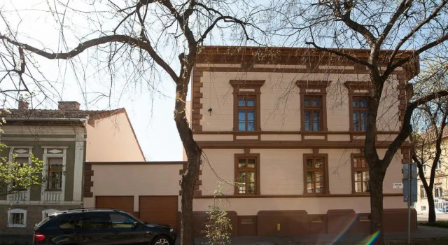 Csanabella House, Забронировать Отель Недорогие отели Сегеда, рядом с New Synagogue, недорого