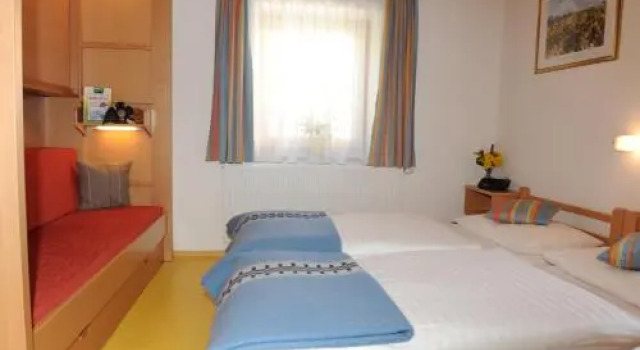 Apartment Mauser-Mühltaler, Rezerwuj Apartament Hotele w Salzburg z parkingiem, Parking