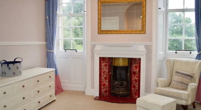 Spacious 3 Bedroom Home in the Grange Area, Забронировать Дом для отпуска Эдинбург Midlothian, рядом с Blackford Hill