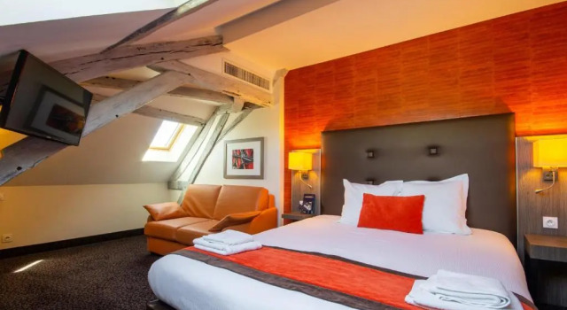 Номер Superior Hotel de la Gare de Troyes