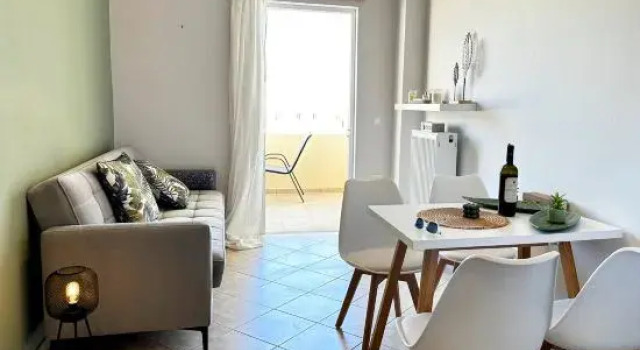 Son of the Beach Apartment - 20sec walk to beach, Забронировать Апартаменты/квартира Ханья периферийная единица Ханья, рядом с Археологический музей Ханьи
