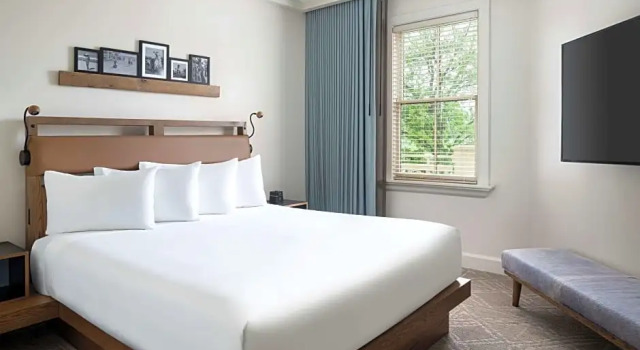 Полулюкс Standard Hyatt Regency Lost Pines Resort and Spa