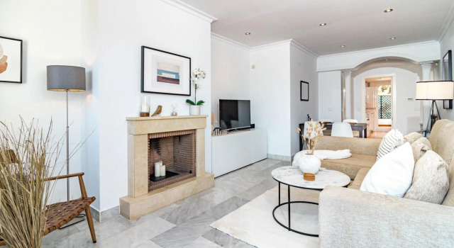 Sam2.4i- Cozy Apartment Walking Distance to Beach, Забронировать Апартаменты/квартира Апартаменты Sierra de las Nieves, Апартаменты/квартира
