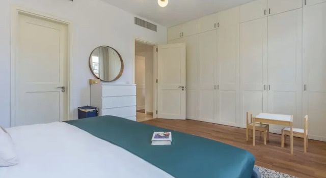 Mundo - 2 BR Apartment at Saifi Village, Book Apartment Beirut Beirut Governorate