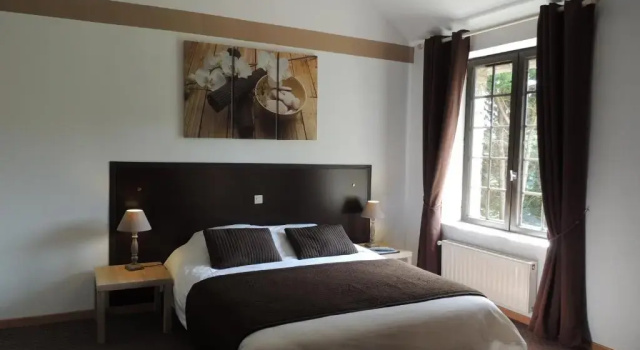 Трёхместный номер Standard Hotel du Golf de Clécy