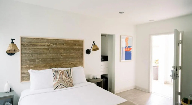 Номер Standard SCP Seven4One Hotel