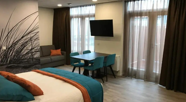 Студия Rivers Hotel