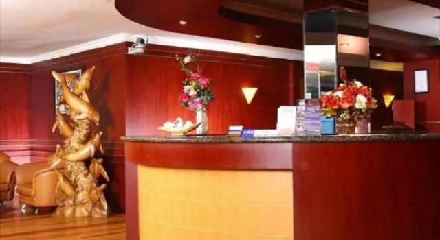 Полулюкс Blue Atlantic International Hotel