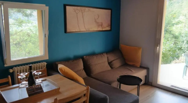2 Bed Flat - Pets - Pool - Garden - Parking, Rezervovat Apartmán Borgo Val di Taro 