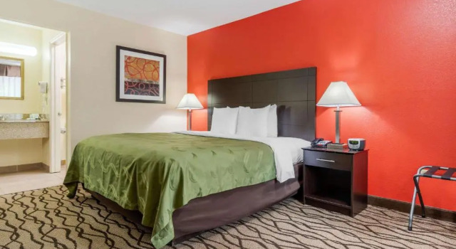 Двухместный номер Standard Quality Inn & Suites Lexington