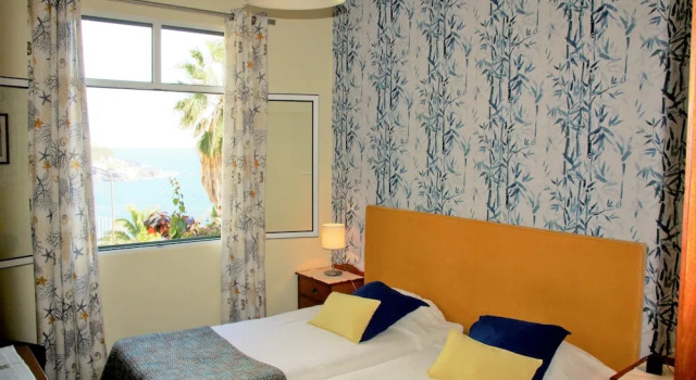 Bungalow With one Bedroom in Sâo Martinho, Funchal, With Wonderful sea View, Enclosed Garden and Wifi, Rezerwuj Dom wakacyjny Wille w Centro Region, Willa