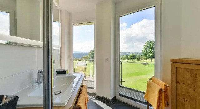 Двухместный номер Deluxe с балконом Hotel & Golfrestaurant Gut Wissmannshof