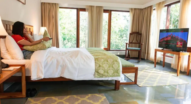Saraca Resort & Spa Corbett, Boek Resort Bhakrakot 