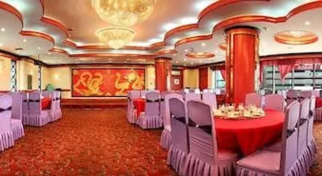 Liangyou Fulin, Rezerwuj Hotel Hotele SPA w Jinan, w pobliżu Black Tiger Spring, SPA