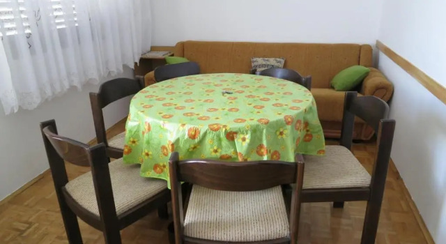 Apartment Branko, Prenota Appartamento Hotel a Isole Quarnerine con parcheggio, Parcheggio