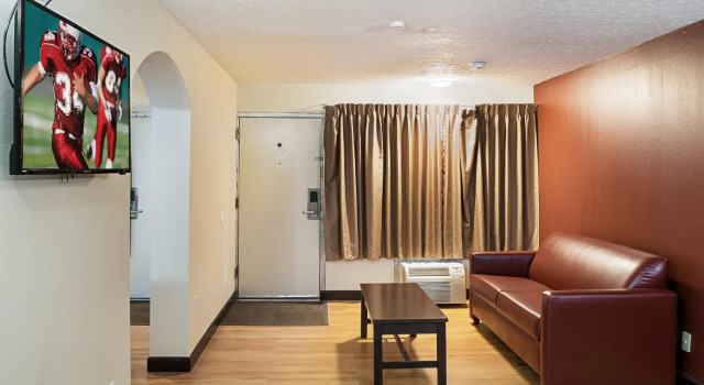 Двухместный люкс Red Roof Inn Indianapolis East