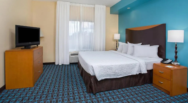 Номер Standard Fairfield Inn & Suites by Marriott Louisville East
